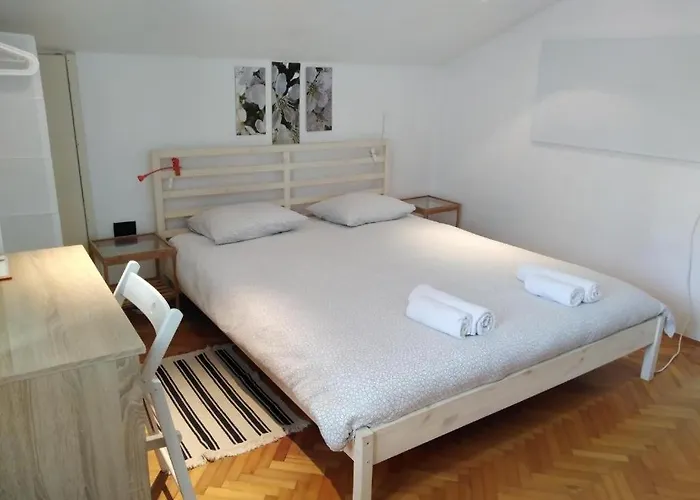 With A Parking Space Losinj, Losinj - 23816 *