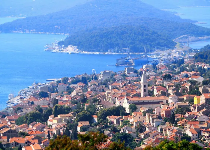 With A Parking Space Losinj, Losinj - 23816 * مالي لوشينغْ